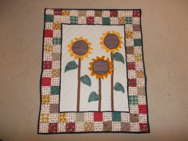 SUNFLOWER WALLHANGING FOR THE UKRAINE