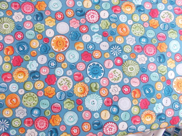 SEWING ROOM FABRIC - BUTTONS BLUE - X 1/2 METRE