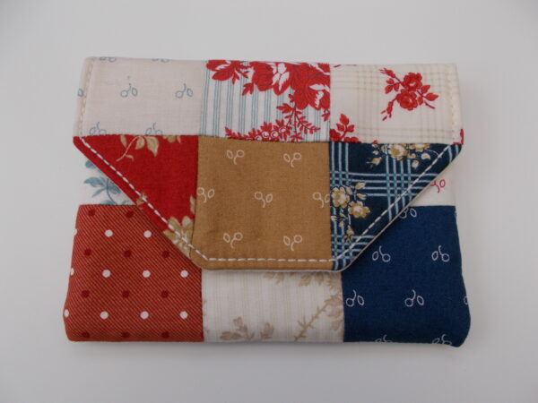 MINI CHARM PATCHWORK POUCH PDF