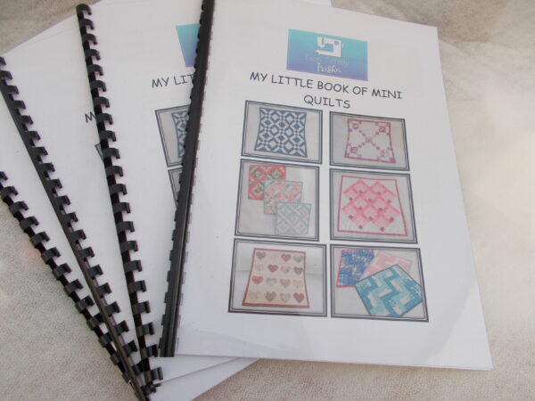 MY LITTLE BOOK OF MINI QUILTS 1