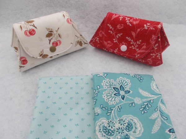 LIPSTICK POUCH KIT - BLUE
