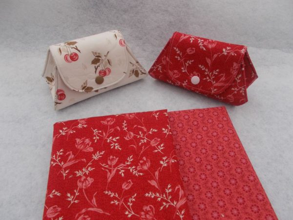 LIPSTICK POUCH KIT - RED