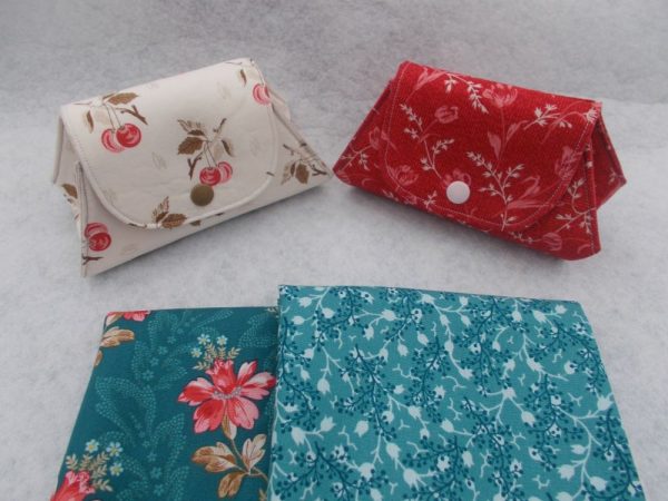 LIPSTICK POUCH KIT - TEAL